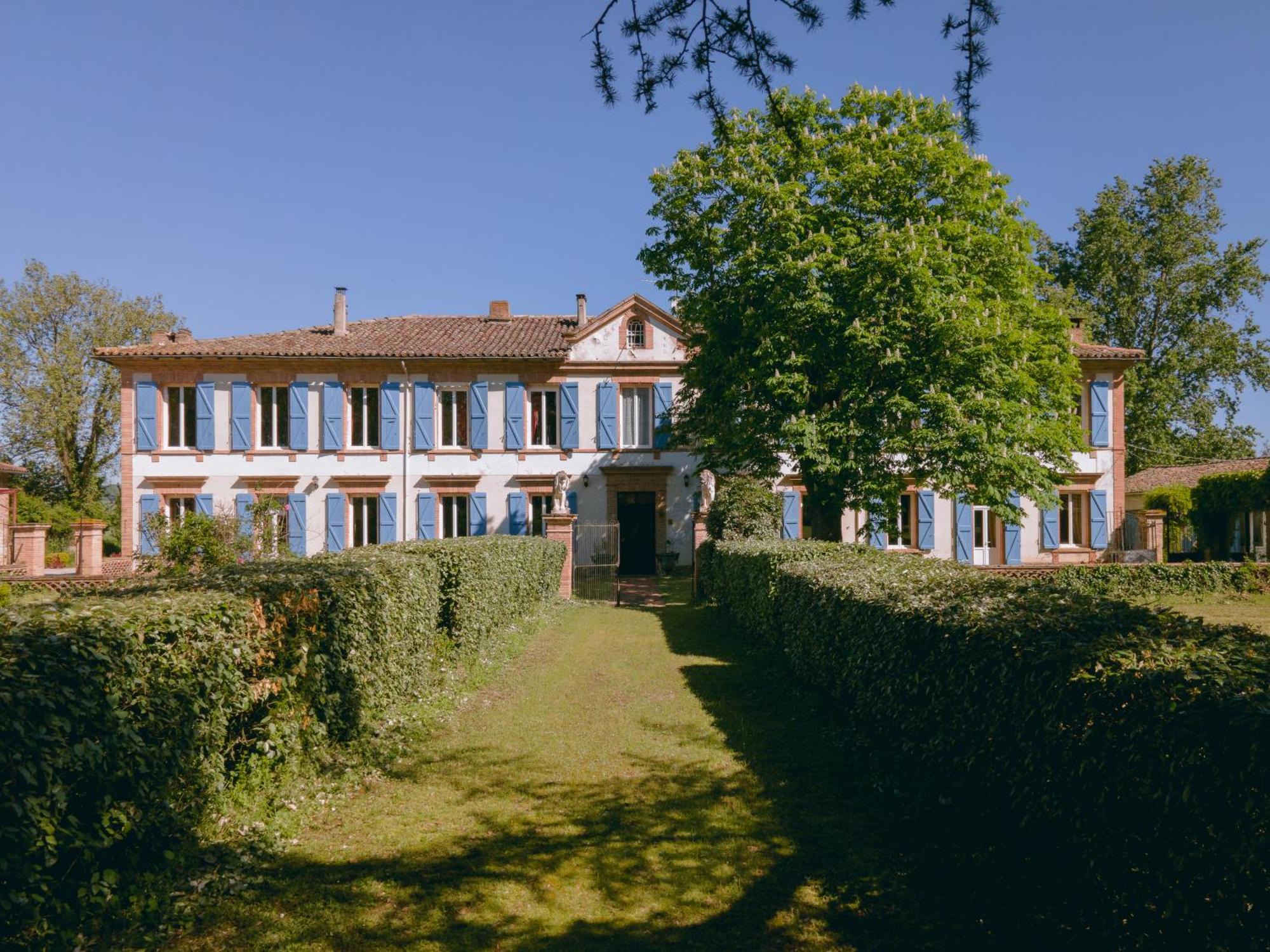 Le Manoir De Lisle Hotel Buitenkant foto