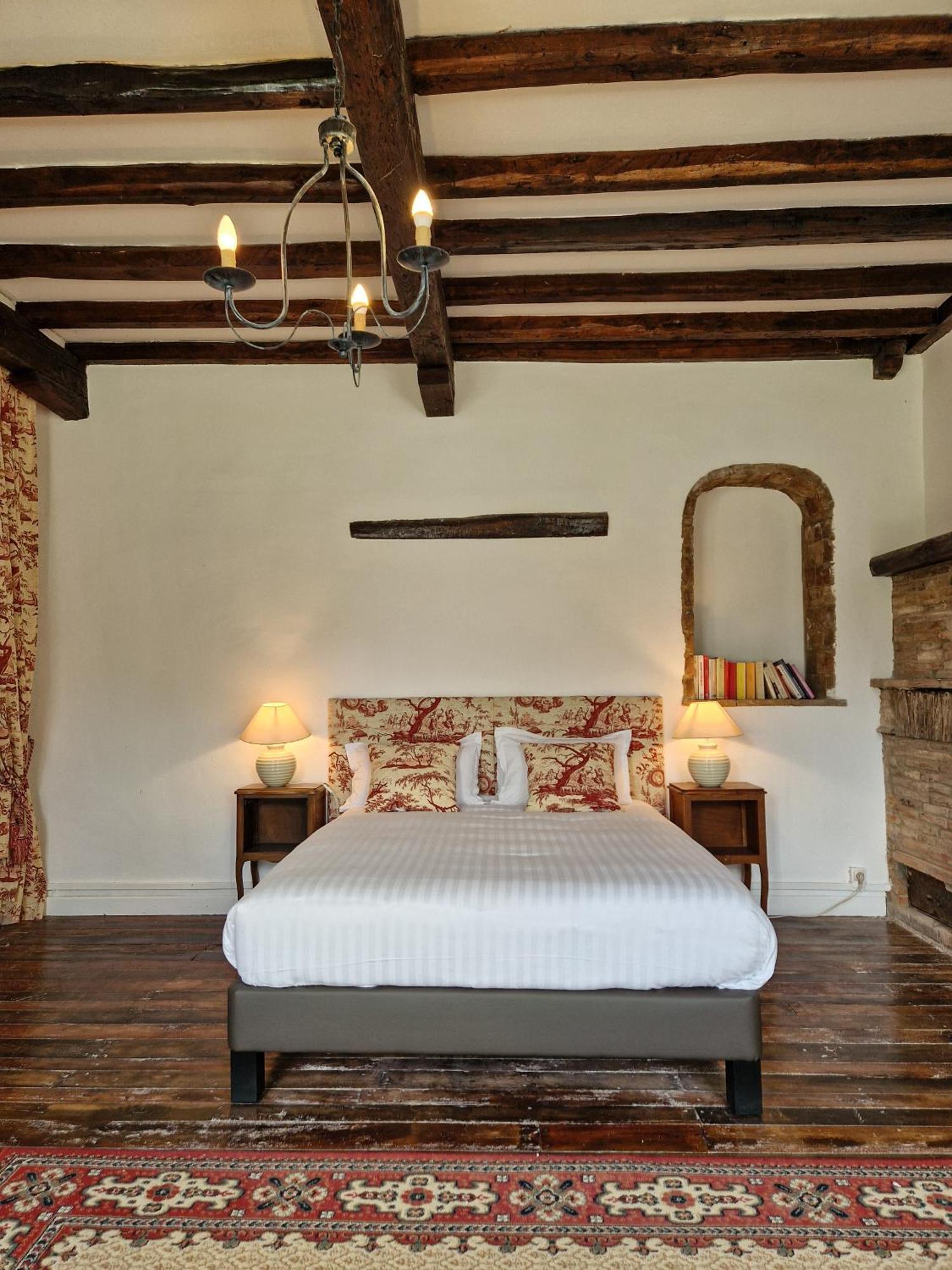 Le Manoir De Lisle Hotel Buitenkant foto