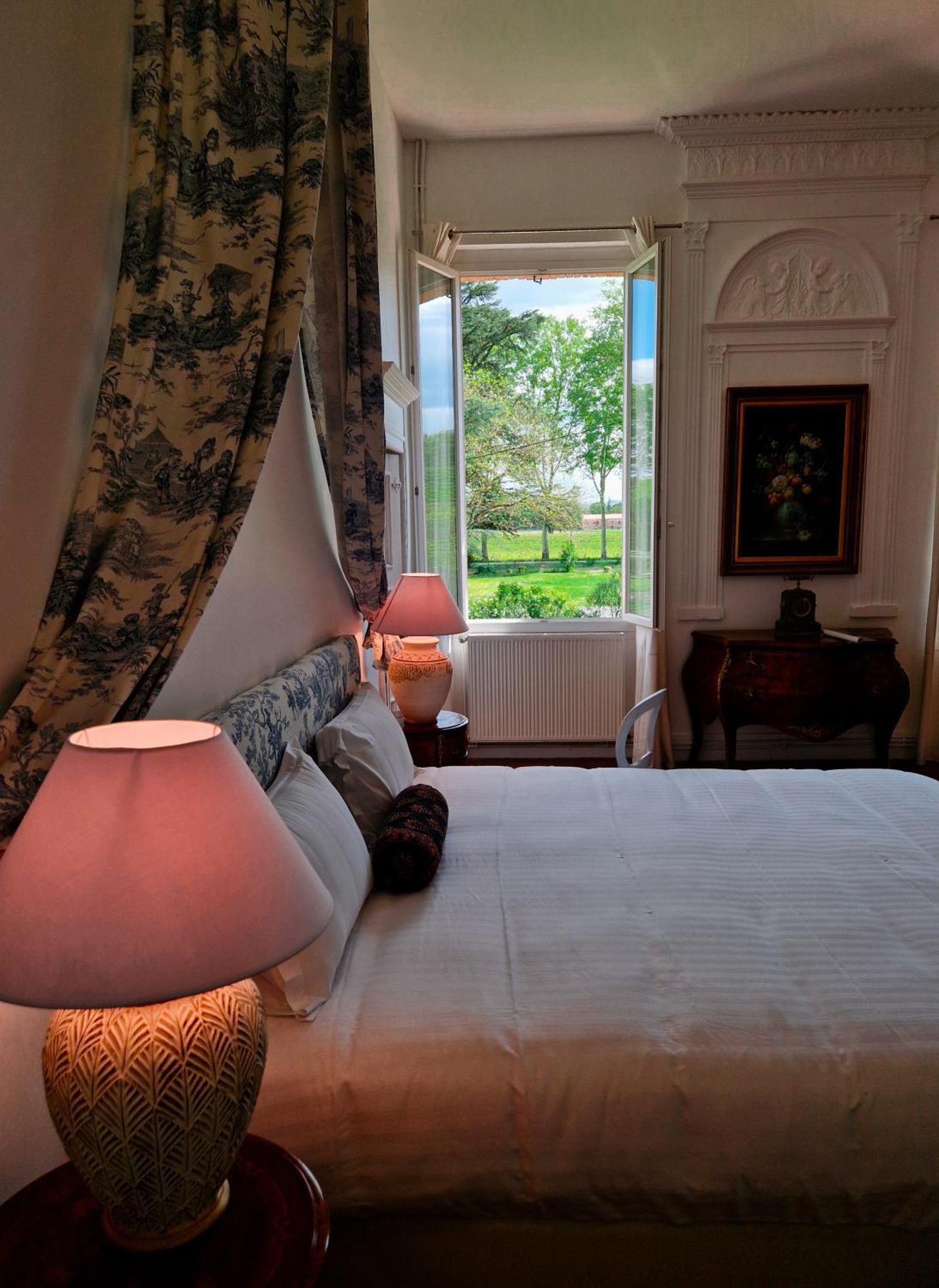 Le Manoir De Lisle Hotel Buitenkant foto